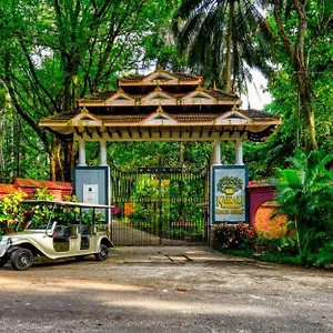 Kairali - The Ayurvedic Healing Village 3*, Palakkad India